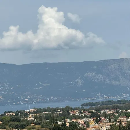 Bluenique Corfu Κανάλι